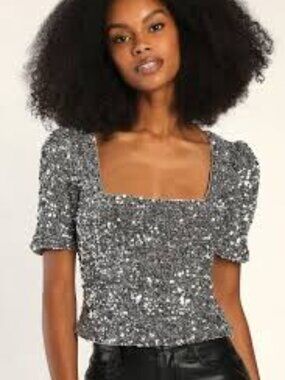 Lulus Sparkling Silver Sequin Square Neck Crop Top XS NWT